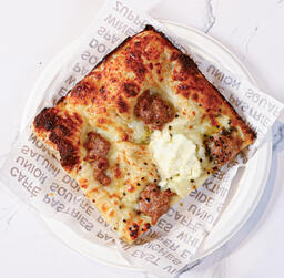 Salsiccia, Ricotta e Miele